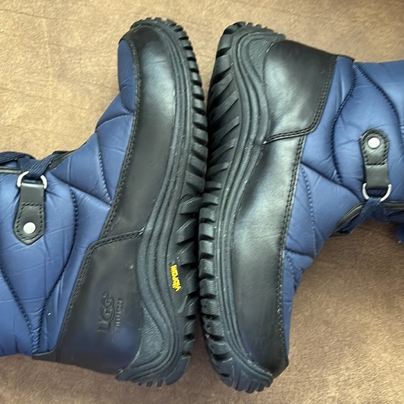 Ugg Lorien Waterproof Tech Boots  1003353 W Midnight Size 7.5 - Picture 5 of 10